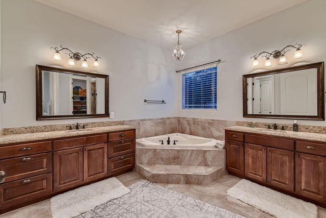 124 Gabriel VIS E, Georgetown, TX 78633