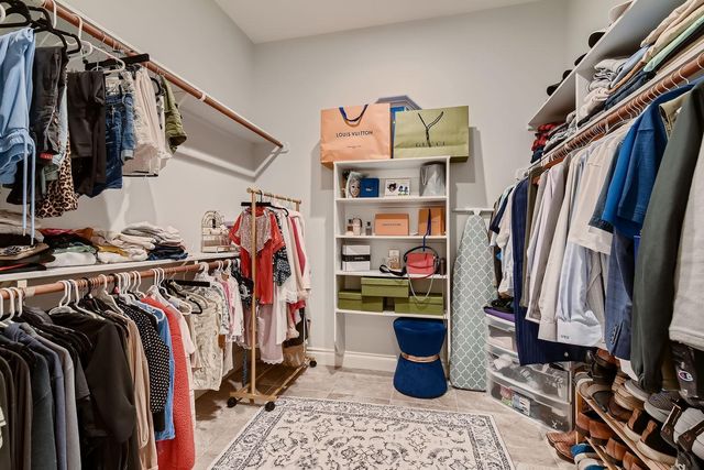 124 Gabriel VIS E, Georgetown, TX 78633