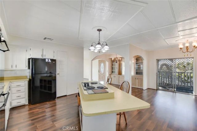 3945 Bradford 55, La Verne, CA 91750