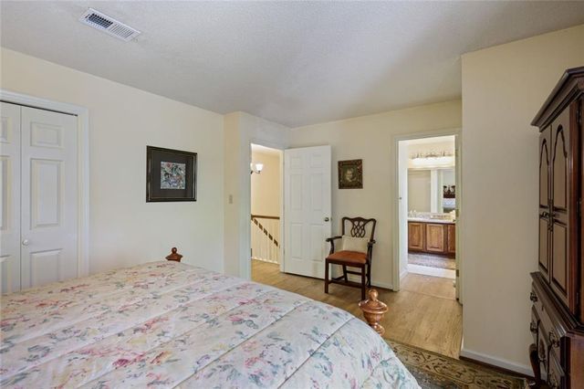 175 Riverview Trail, Roswell, GA 30075