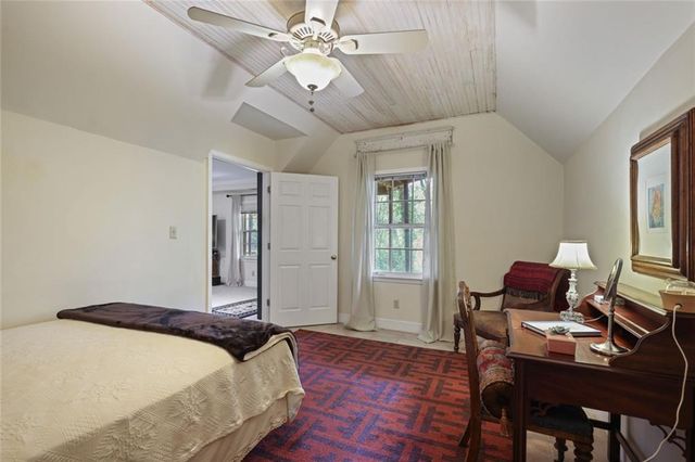 175 Riverview Trail, Roswell, GA 30075