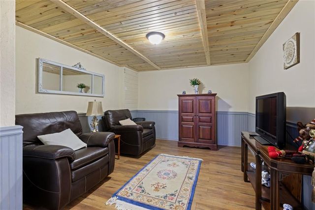 175 Riverview Trail, Roswell, GA 30075