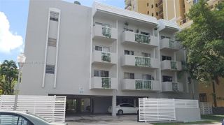 130 Mendoza Ave 21, Coral Gables, FL 33134
