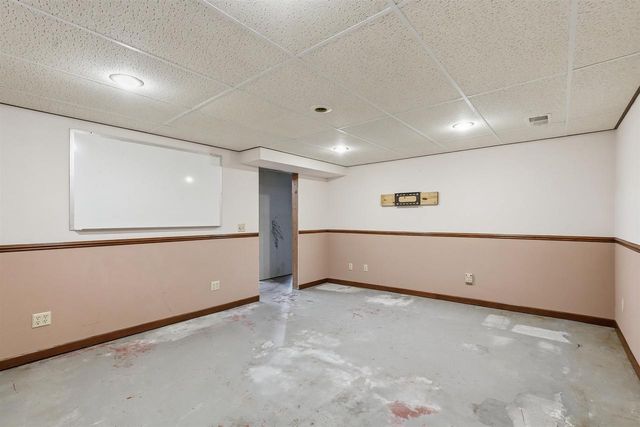 414 Woodview Drive, Sun Prairie, WI 53590