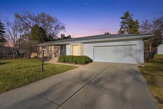 414 Woodview Drive, Sun Prairie, WI 53590