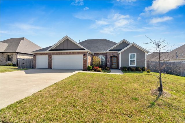 1234 Cassia Street, Tontitown, AR 72762