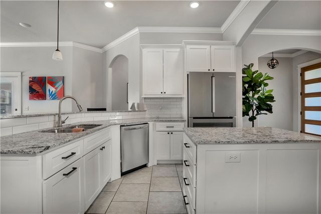 1234 Cassia Street, Tontitown, AR 72762