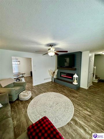 244 Blossom Lane, Elizabethtown, KY 42701