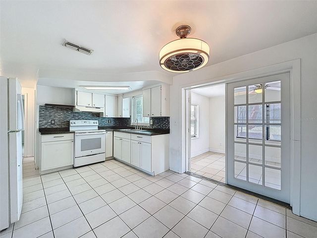 4130 CRESTFIELD AVENUE, Holiday, FL 34691