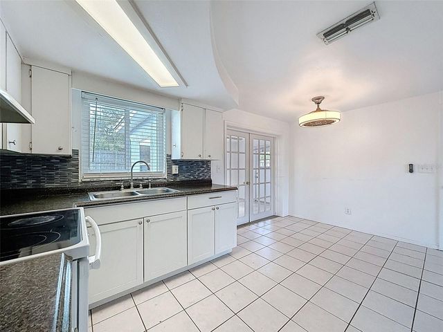 4130 CRESTFIELD AVENUE, Holiday, FL 34691