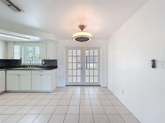 4130 CRESTFIELD AVENUE, Holiday, FL 34691