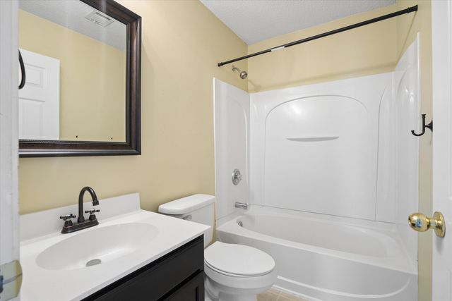 109 Dovetail Circle, Summerville, SC 29483