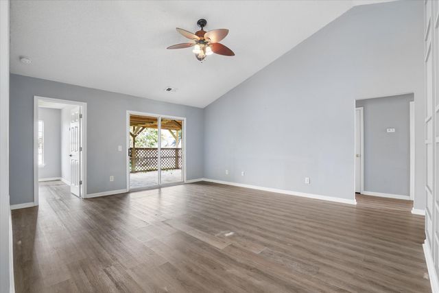 109 Dovetail Circle, Summerville, SC 29483