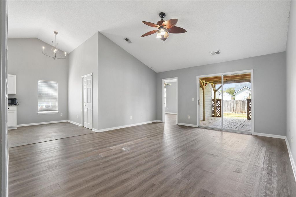 109 Dovetail Circle, Summerville, SC 29483