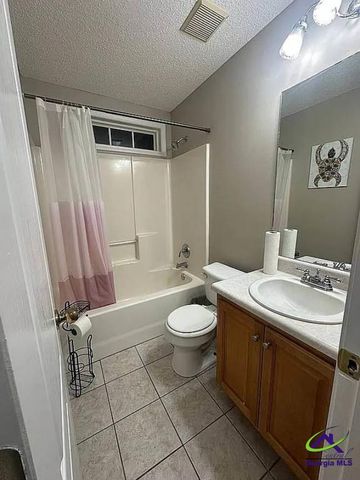 108 Christine, Perry, GA 31069