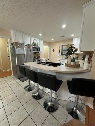 108 Christine, Perry, GA 31069