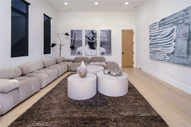 7663 E Corto, Anaheim Hills, CA 92808