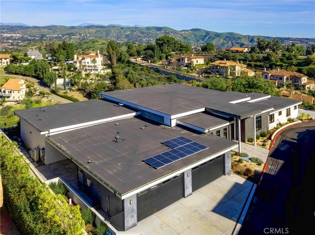 7663 E Corto, Anaheim Hills, CA 92808
