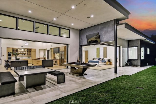 7663 E Corto, Anaheim Hills, CA 92808