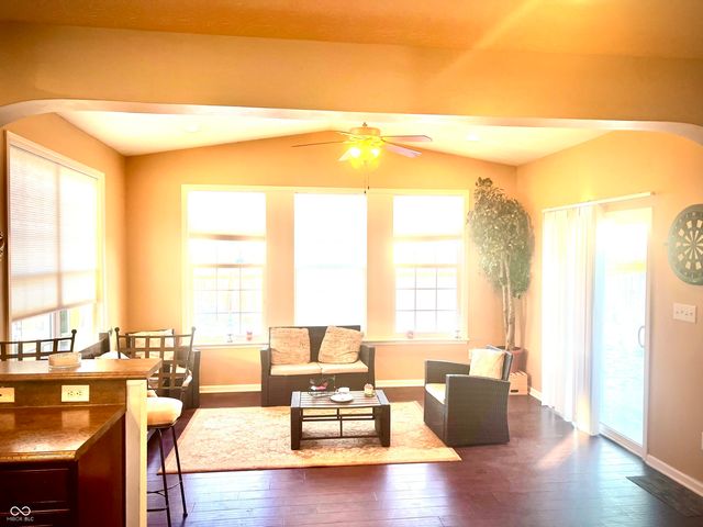 6928 W Winding Bend, Mccordsville, IN 46055