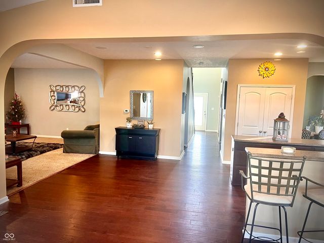 6928 W Winding Bend, Mccordsville, IN 46055