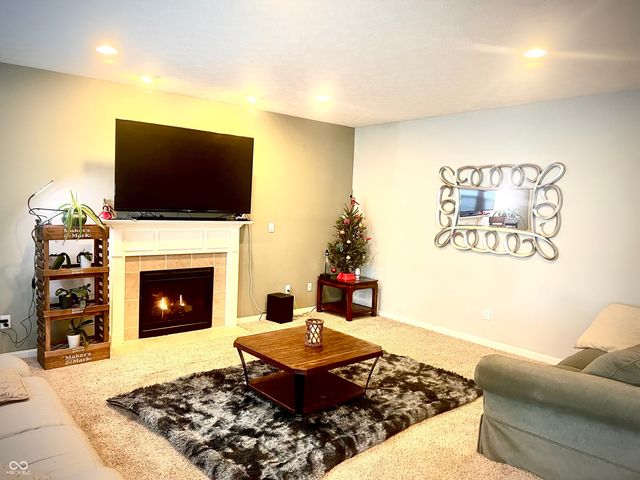 6928 W Winding Bend, Mccordsville, IN 46055