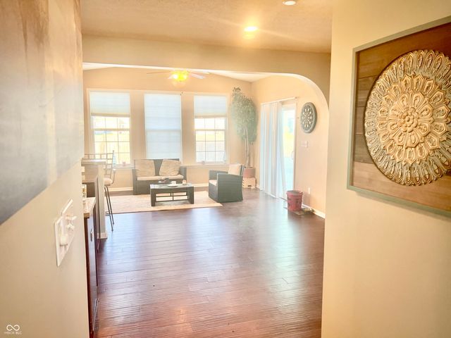 6928 W Winding Bend, Mccordsville, IN 46055