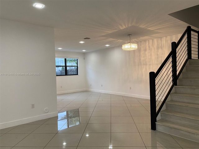 10440 NW 78th Ter 10440, Doral, FL 33178