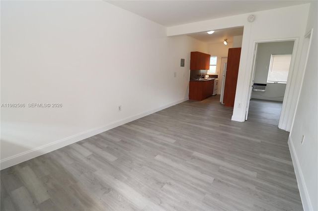 835 83rd St, Miami Beach, FL 33141