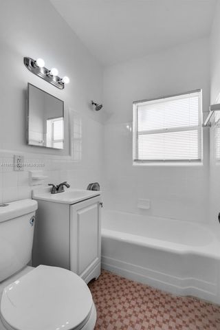 835 83rd St, Miami Beach, FL 33141