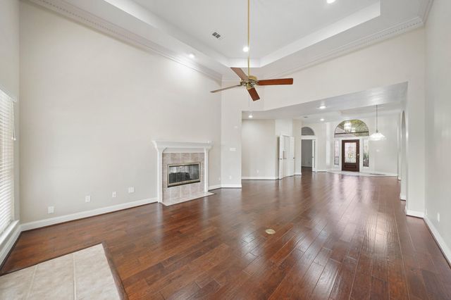 38 Kelliwood Courts Circle, Katy, TX 77450