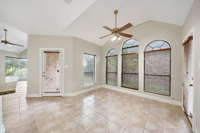 38 Kelliwood Courts Circle, Katy, TX 77450