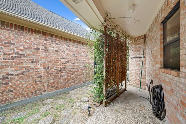 38 Kelliwood Courts Circle, Katy, TX 77450