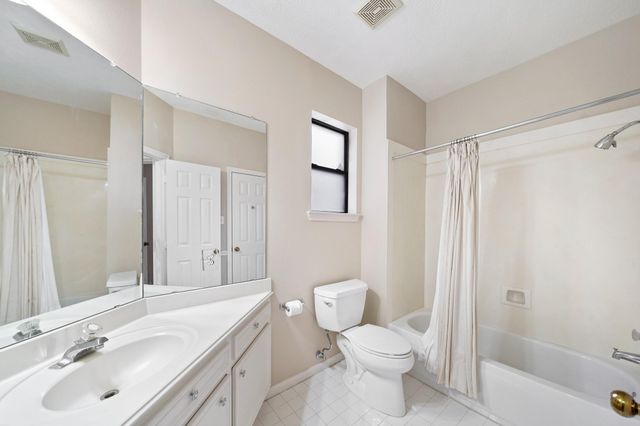 38 Kelliwood Courts Circle, Katy, TX 77450