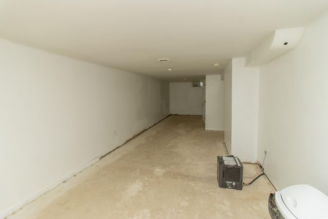 208 Meadow Lane, Lowell, IN 46356