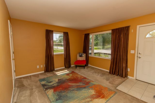 208 Meadow Lane, Lowell, IN 46356
