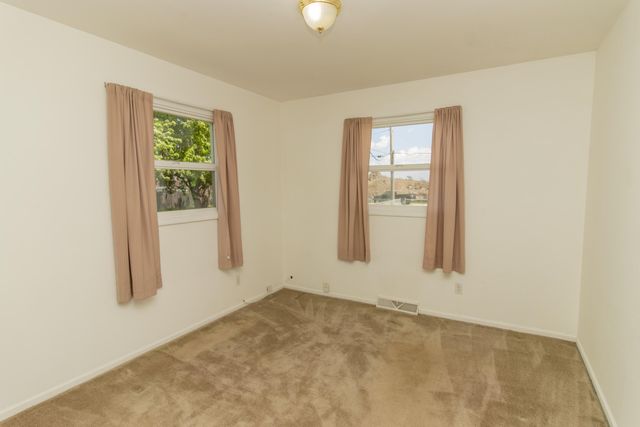 208 Meadow Lane, Lowell, IN 46356