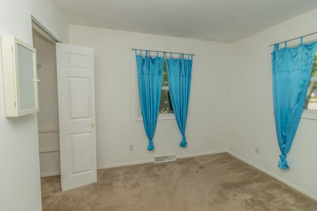 208 Meadow Lane, Lowell, IN 46356