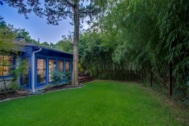 2831 Duval Drive, Dallas, TX 75211