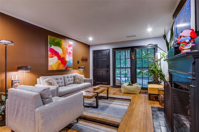 2831 Duval Drive, Dallas, TX 75211