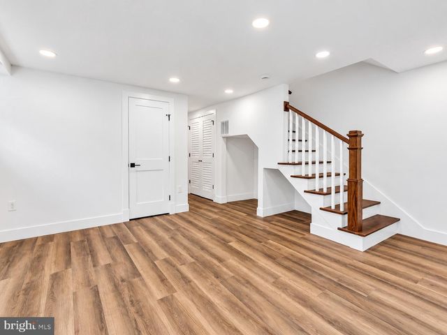 5274 CHILLUM PL NE, Washington, DC 20011