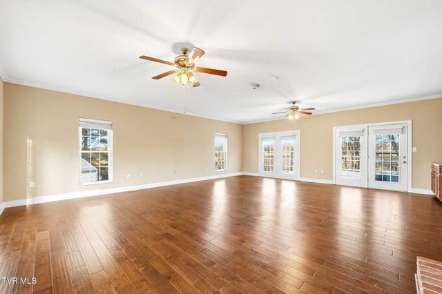 1812 Boones Creek Road, Jonesborough, TN 37659