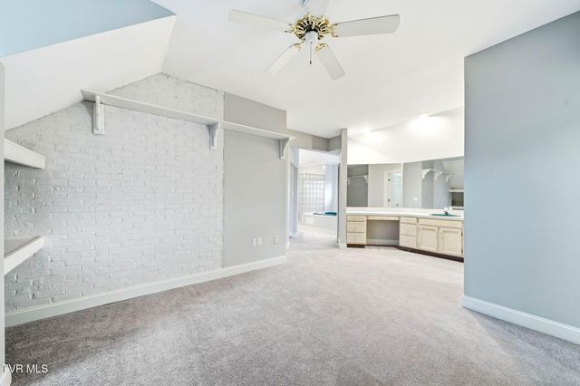 1812 Boones Creek Road, Jonesborough, TN 37659