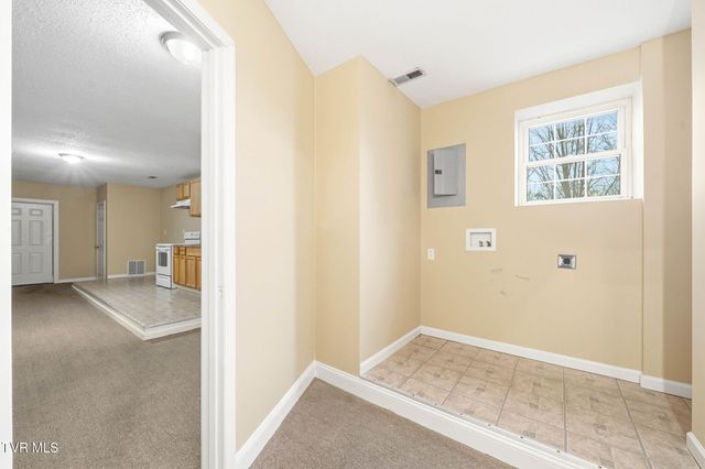 1812 Boones Creek Road, Jonesborough, TN 37659