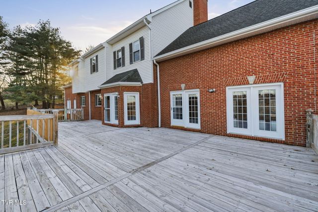 1812 Boones Creek Road, Jonesborough, TN 37659