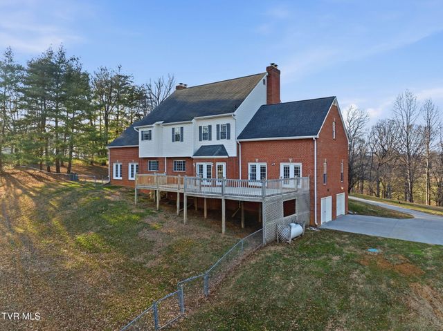 1812 Boones Creek Road, Jonesborough, TN 37659