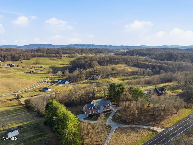 1812 Boones Creek Road, Jonesborough, TN 37659