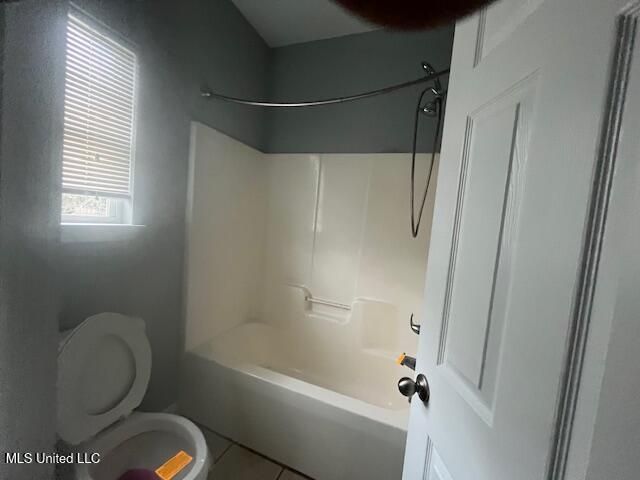 6102 Lepoma Avenue, Biloxi, MS 39532