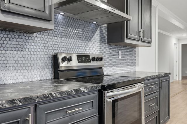 3288 Marshland Rd., Aynor, SC 29511