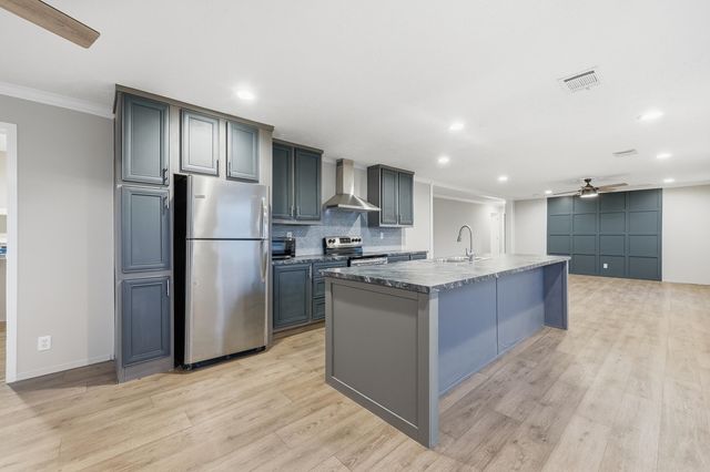 3288 Marshland Rd., Aynor, SC 29511